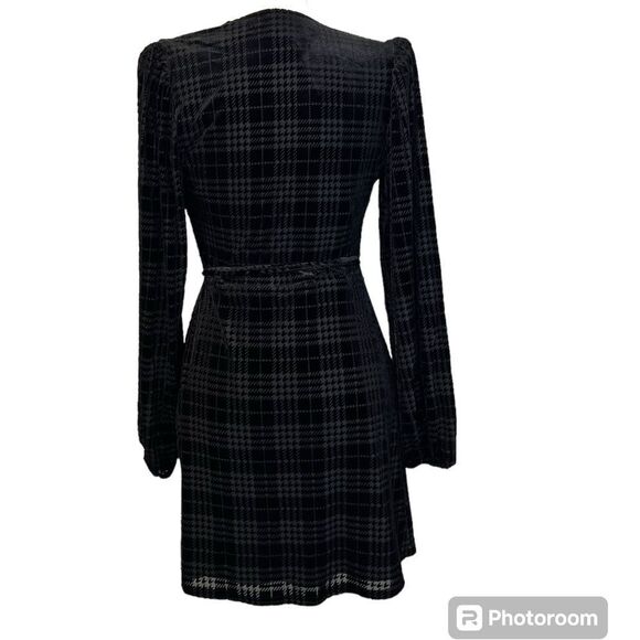 GIANNI BINI Leighton Wrap Dress In Black Houndstooth Size XS - Picture 3 of 8